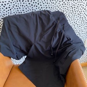 XL Men’s Fabletics Athletic Shorts